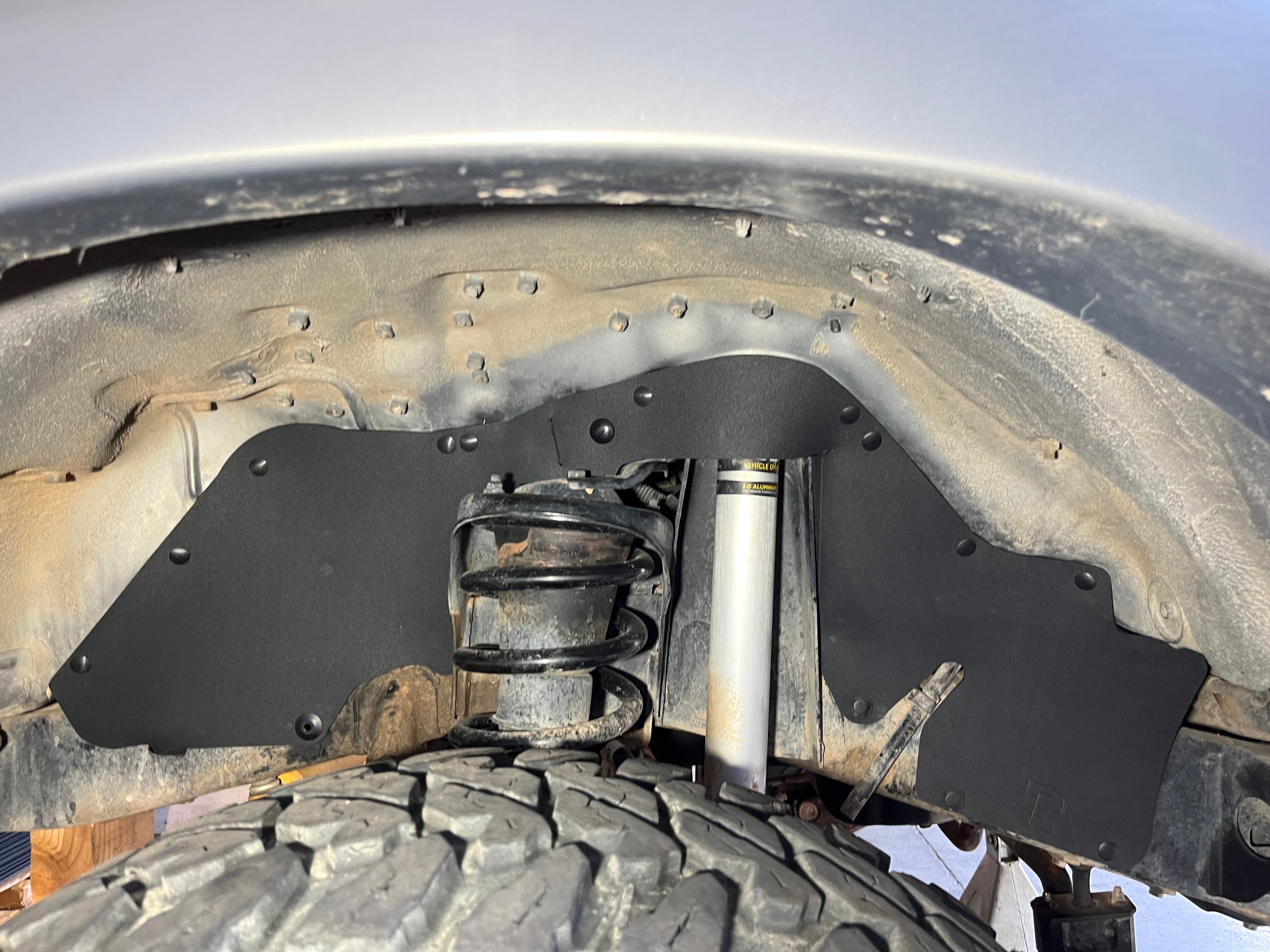 1990-1998 Toyota Land Cruiser HDJ80 Splash Guards | Ark Splash