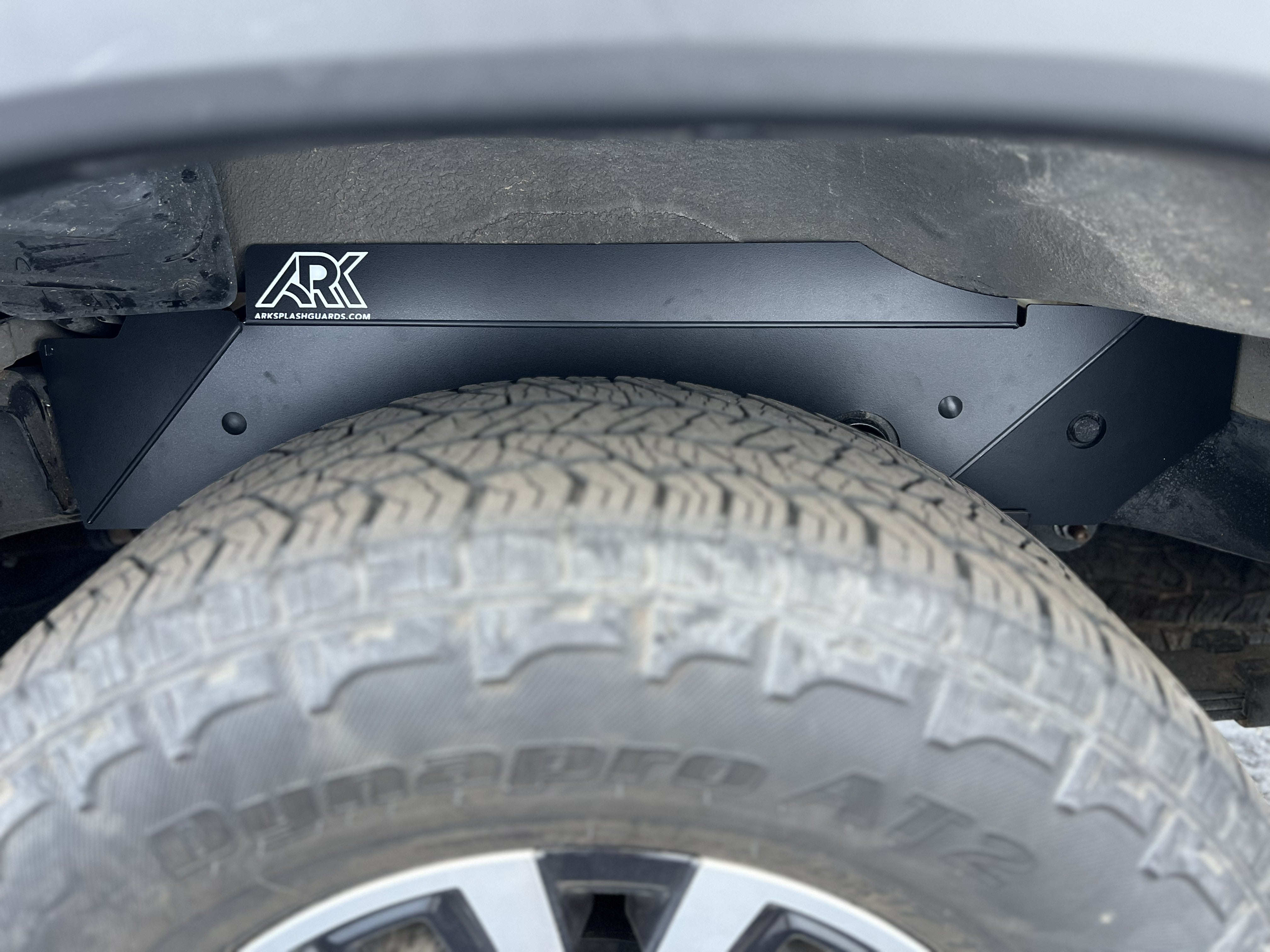 2022-2026 Nissan Frontier Pro4X TriXpoly Rear Splash Guards Gap